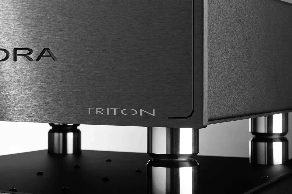 shunyata-hydra-triton-v3-referenz-stromverteiler image 1