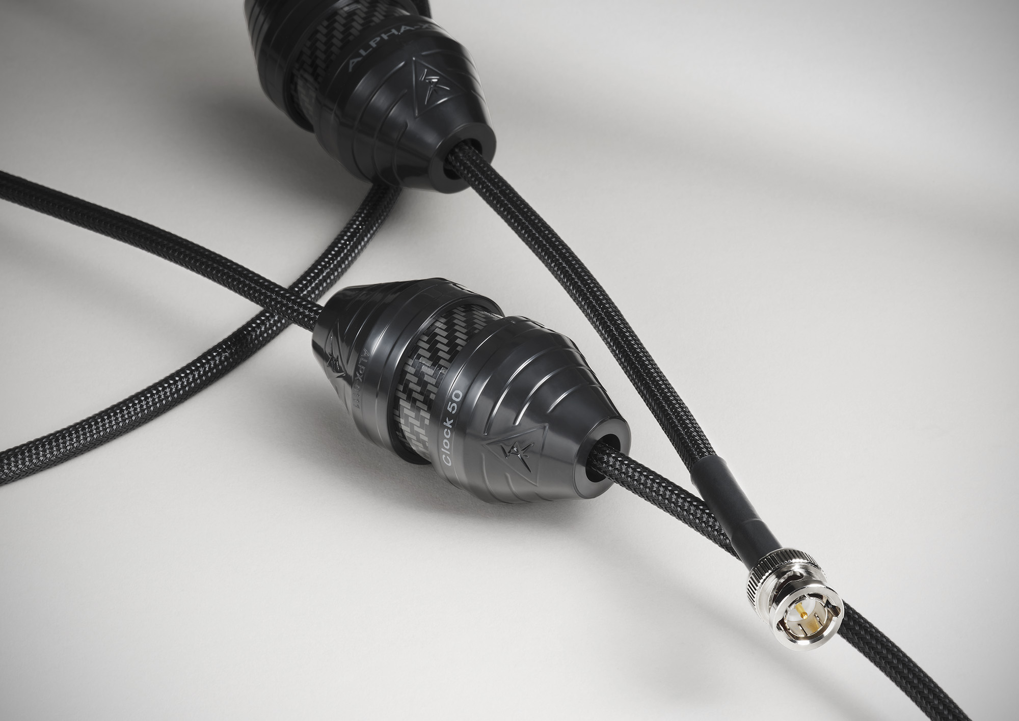 shunyata-alpha-x-digitalkabel-aes-s-pdif-clock image 7