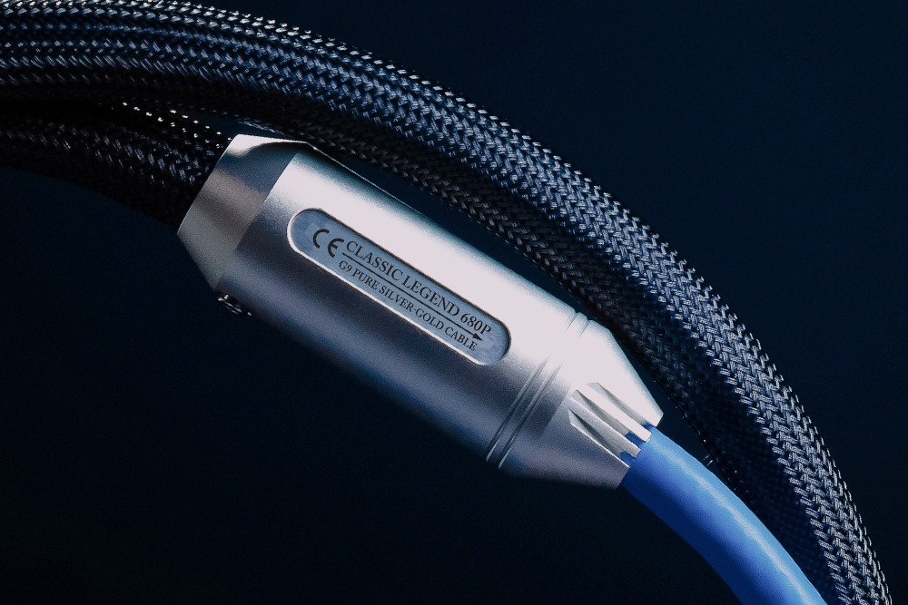 siltech-classic-legend-680p-netzkabel-g9-silber-gold image 2
