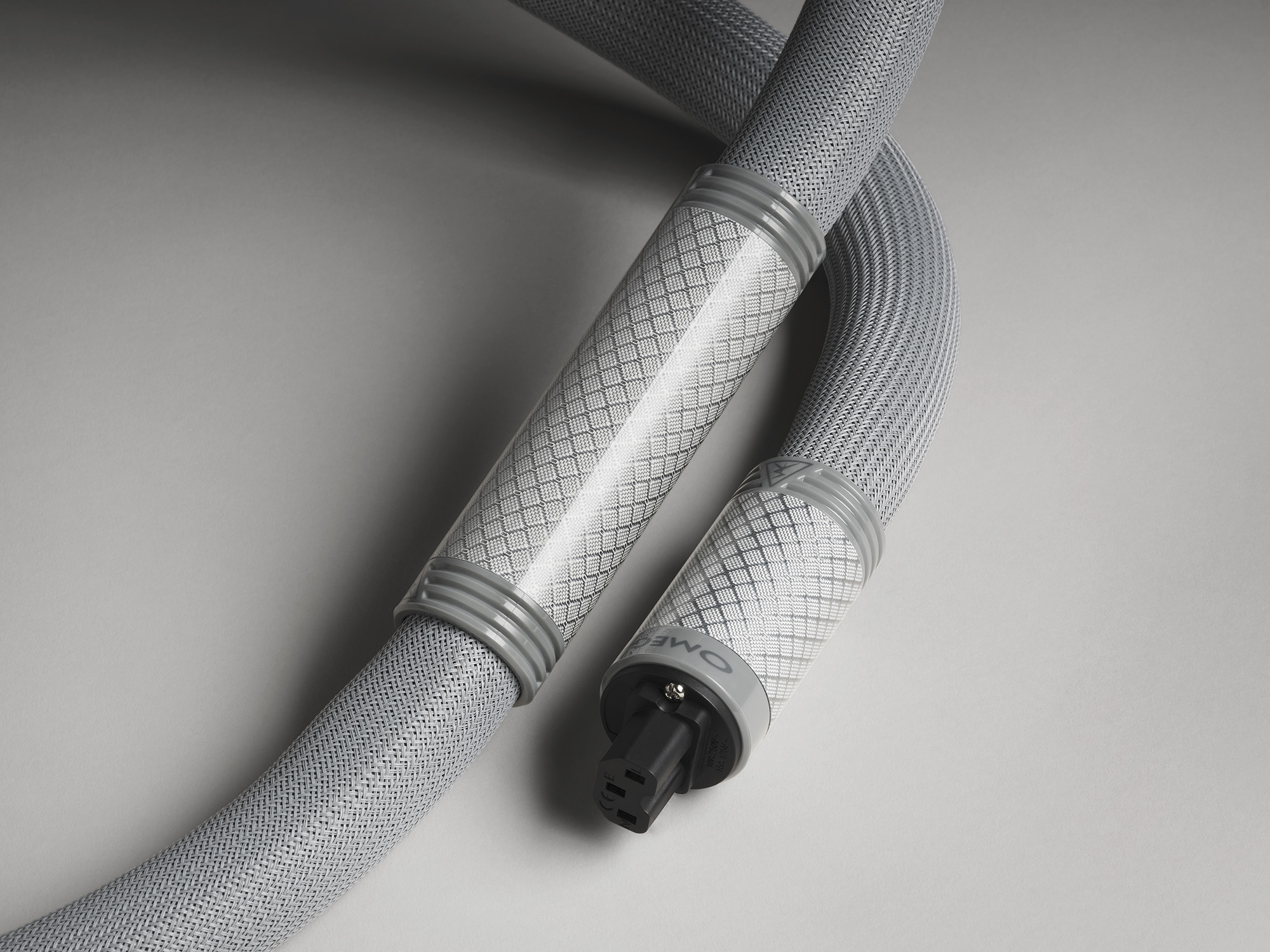 shunyata-omega-x-netzkabel-power-cable image 6