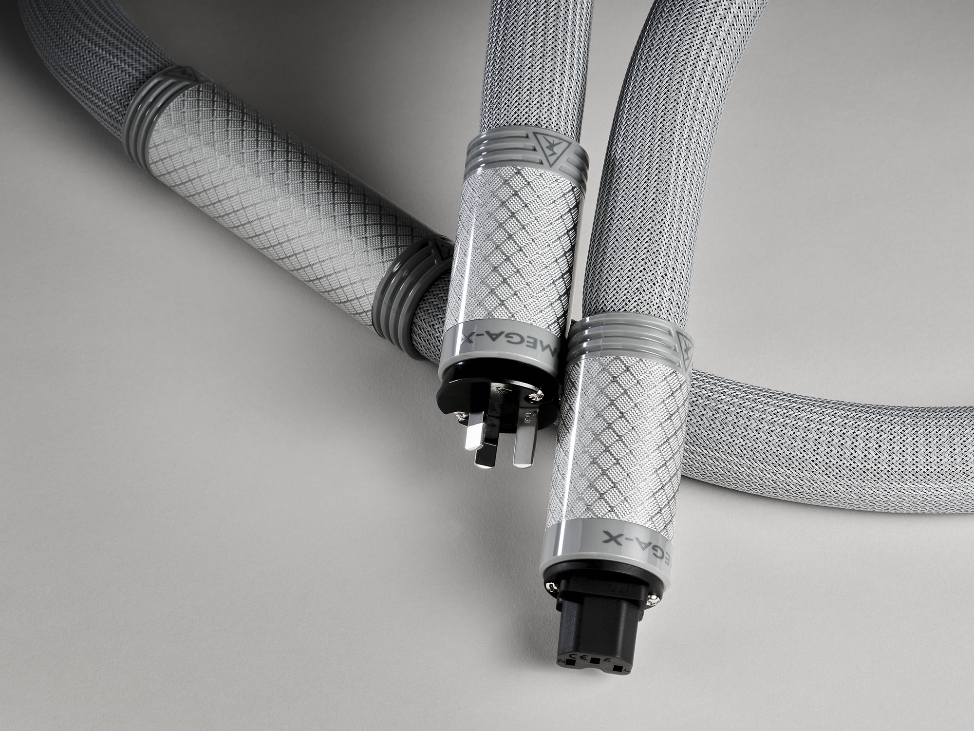 shunyata-omega-x-netzkabel-power-cable image 8