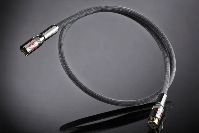 shunyata-venom-aes-ebu-digitalkabel-xlr image 1