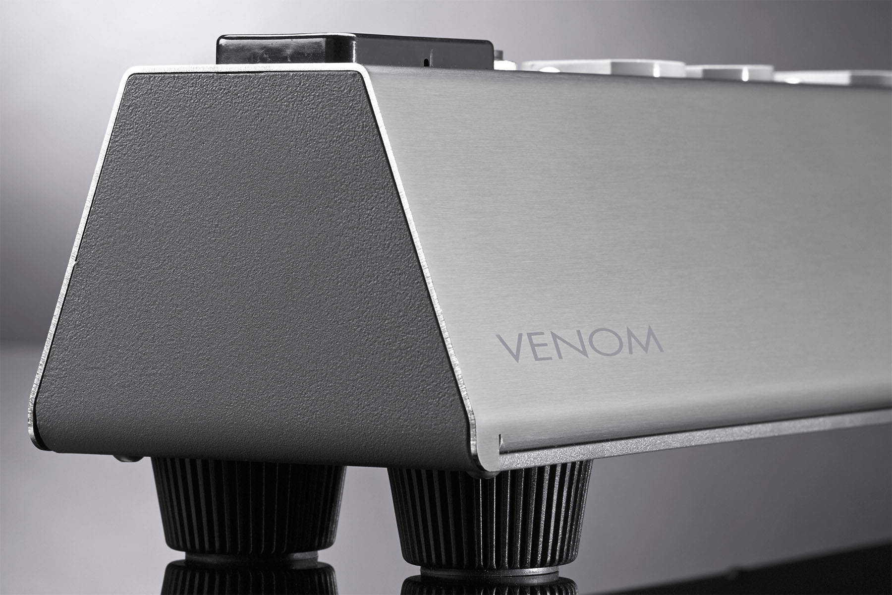 shunyata-venom-ps8-8-fach-stromverteiler image 4