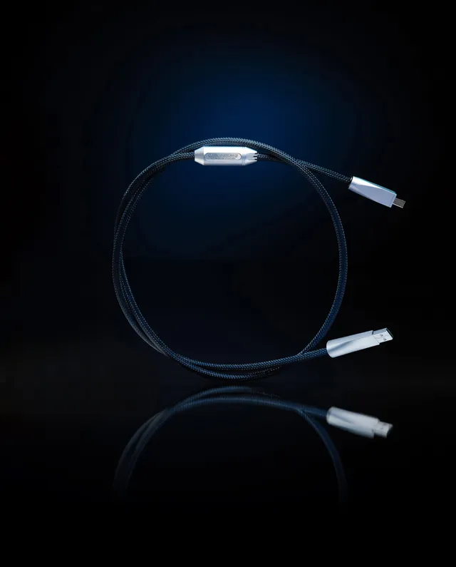 siltech-classic-legend-380-usb-kabel-g9-silber-gold image 1